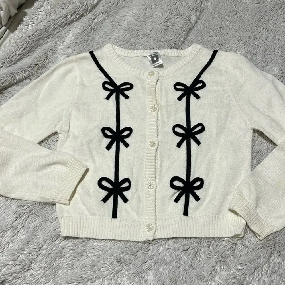 Carters 6 creamy white black bow appliqués cardigan cotton blend euc holiday